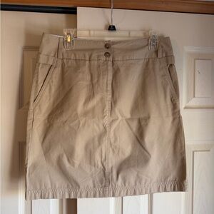 NWOT Lands' End Beige Skirt Pockets